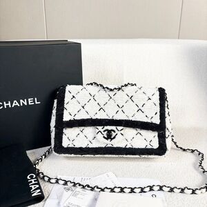 Chanel Women Pre-Loved Bag Very Good Condition